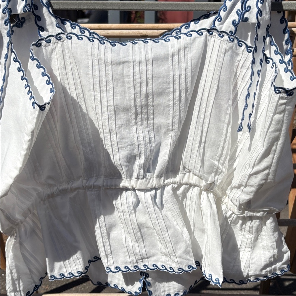 Hunter Bell Paisley embroidered cross stitch top NWT XL - Picture 3 of 3